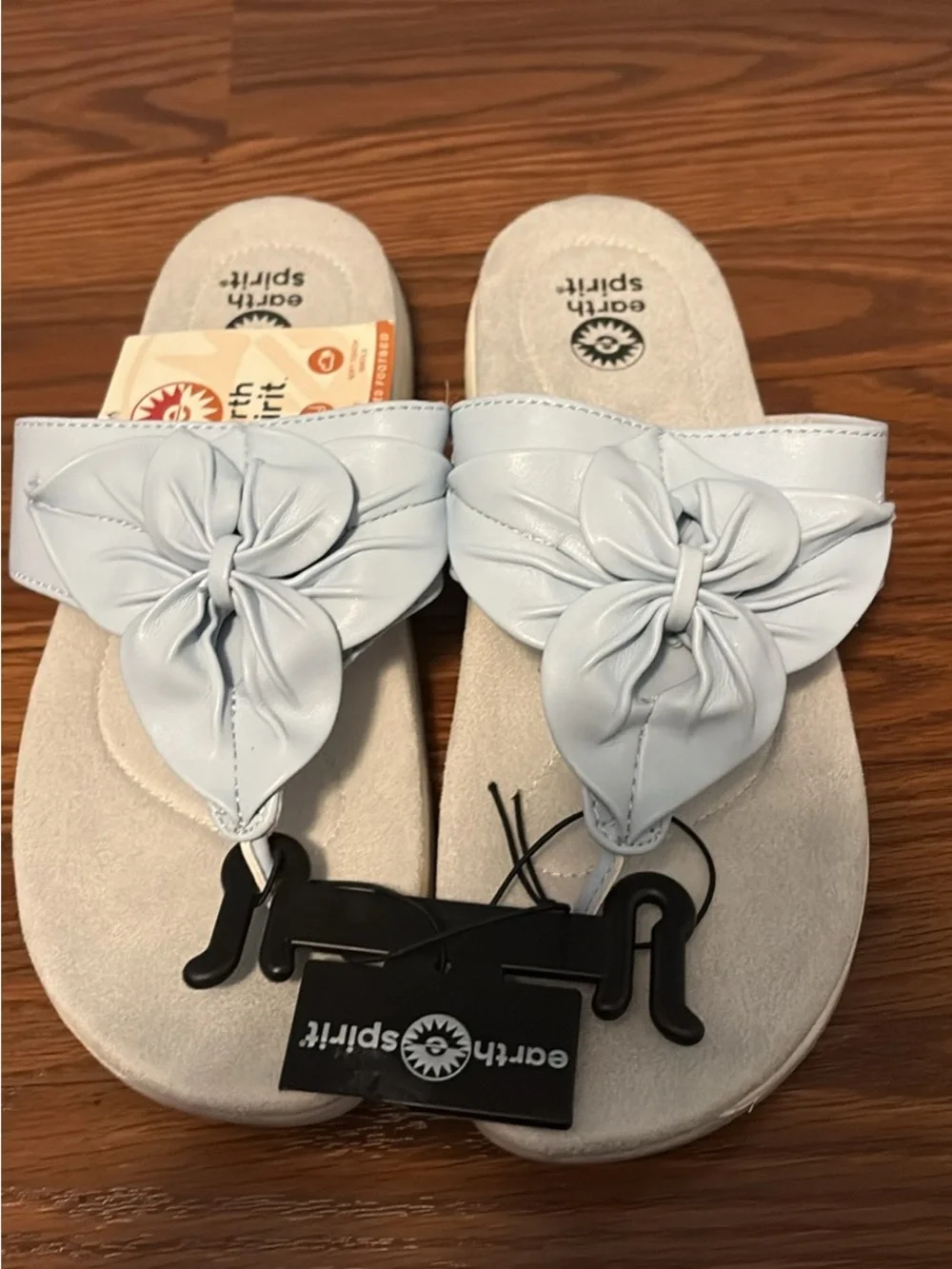 Earth Spirit Women's Light Blue Floral Knot Slide Sandals